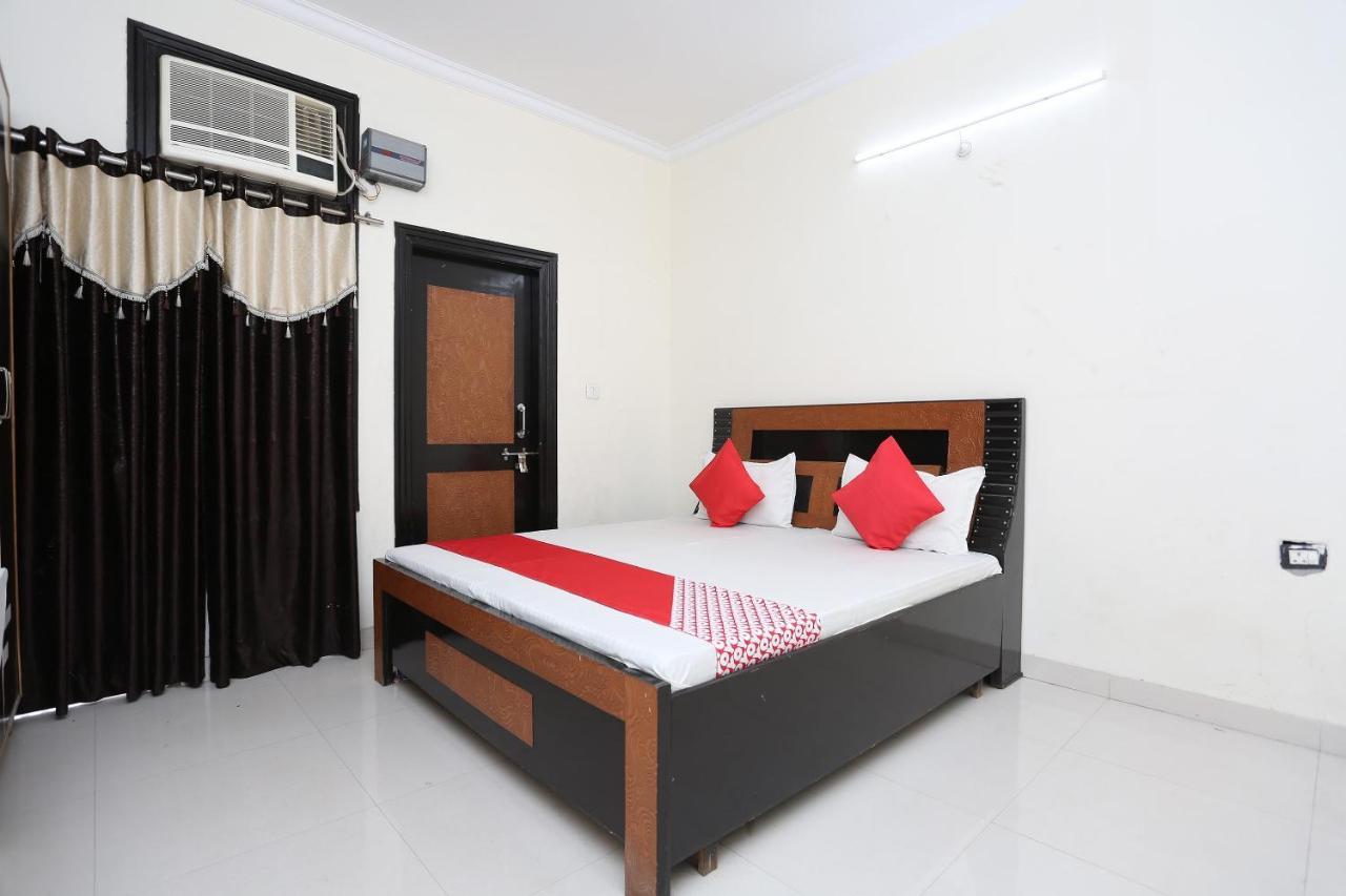 OYO 40446 Yas Residency Hotel Alīgarh Exterior foto