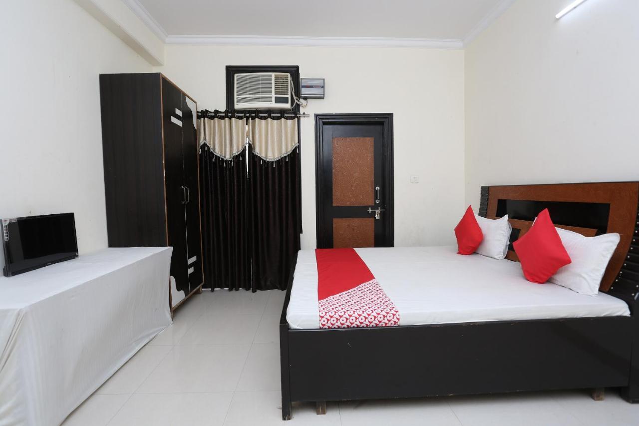OYO 40446 Yas Residency Hotel Alīgarh Exterior foto